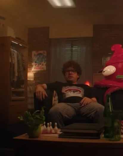 Pizza Movie: Crafting Surrealism with Handmade Glass